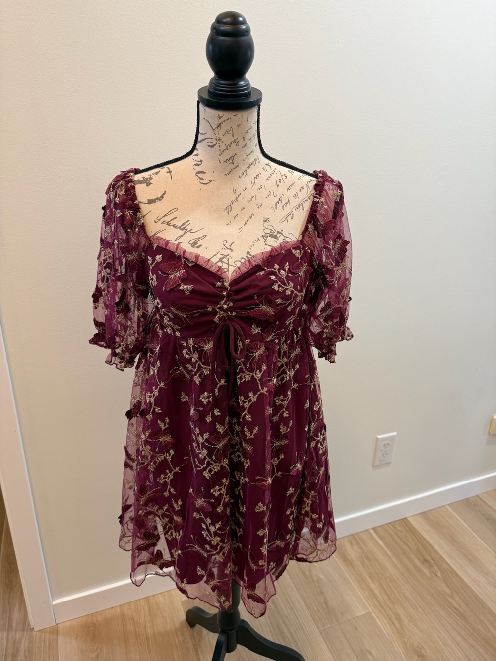 Allison & Kelly Embroidered Sheer Dress Burgundy Gold NWT Medium